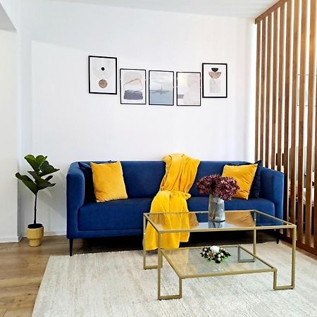 Mountain Breeze Luxury Apartment Ac & Parcare Privata Brasov Exterior photo